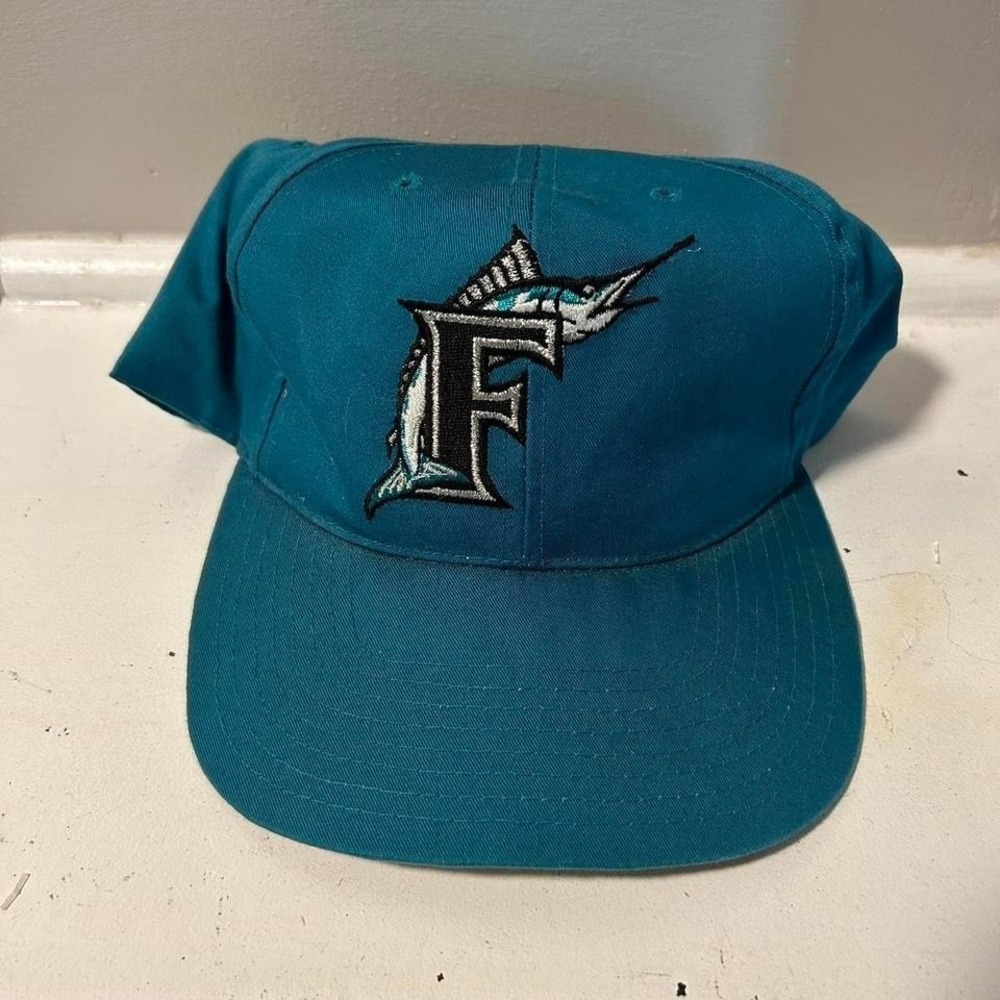 Vintage 90s Florida marlins plain logo twill SnapBack hat cap by American Needle
